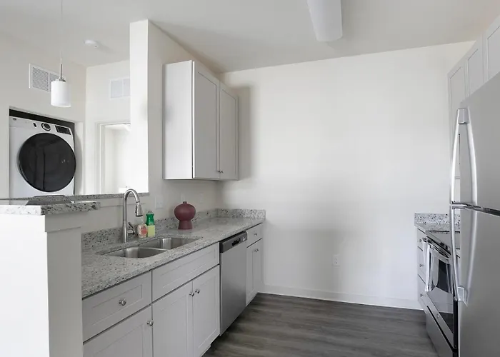 Apartment Landing Spectacular 1bd In North Worth *